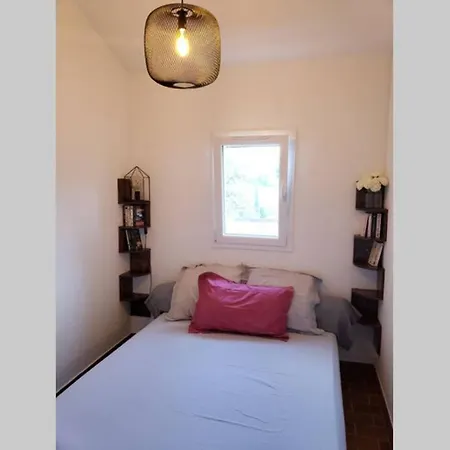 Flat Apartment *